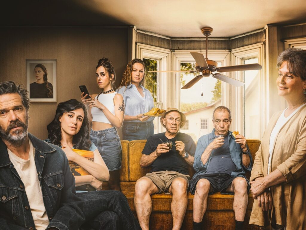 מה קרה לעולם - תיאטרון הקאמרי