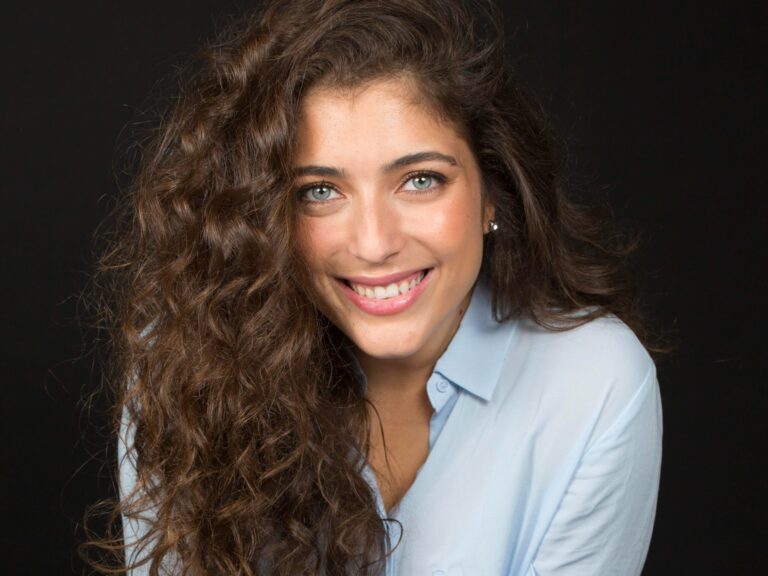 דייט עם רוני דלומי